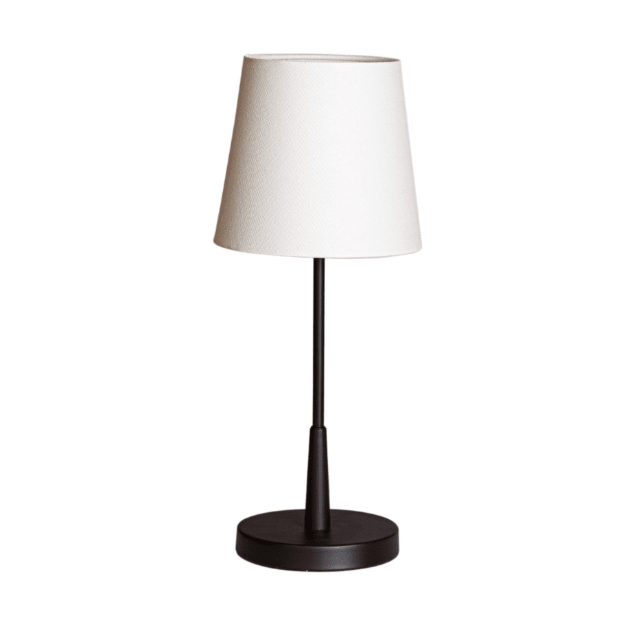 Lumi 48cm Mattsvart bordslampa från By Rydéns - Levereras med 2m svart sladd, str&ouml;mbrytare och stickkontakt.
