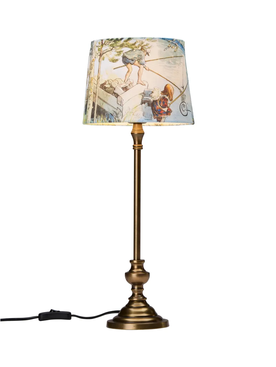 Andrea 53cm Beige bordslampa från PR Home - Andrea bordslampa skapar tillsammans med lampsk&auml;rmen Kr&auml;ftf&aring;ngst en elegant look och blir till blickf&aring;nget i rummet.