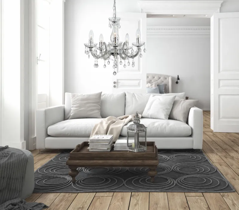 Cuimbra Ø45 Krom kristall från Globo Lighting - Med sina krompl&auml;terade detaljer och klarglas skapar den en lyxig glans och en stilfull atmosf&auml;r.