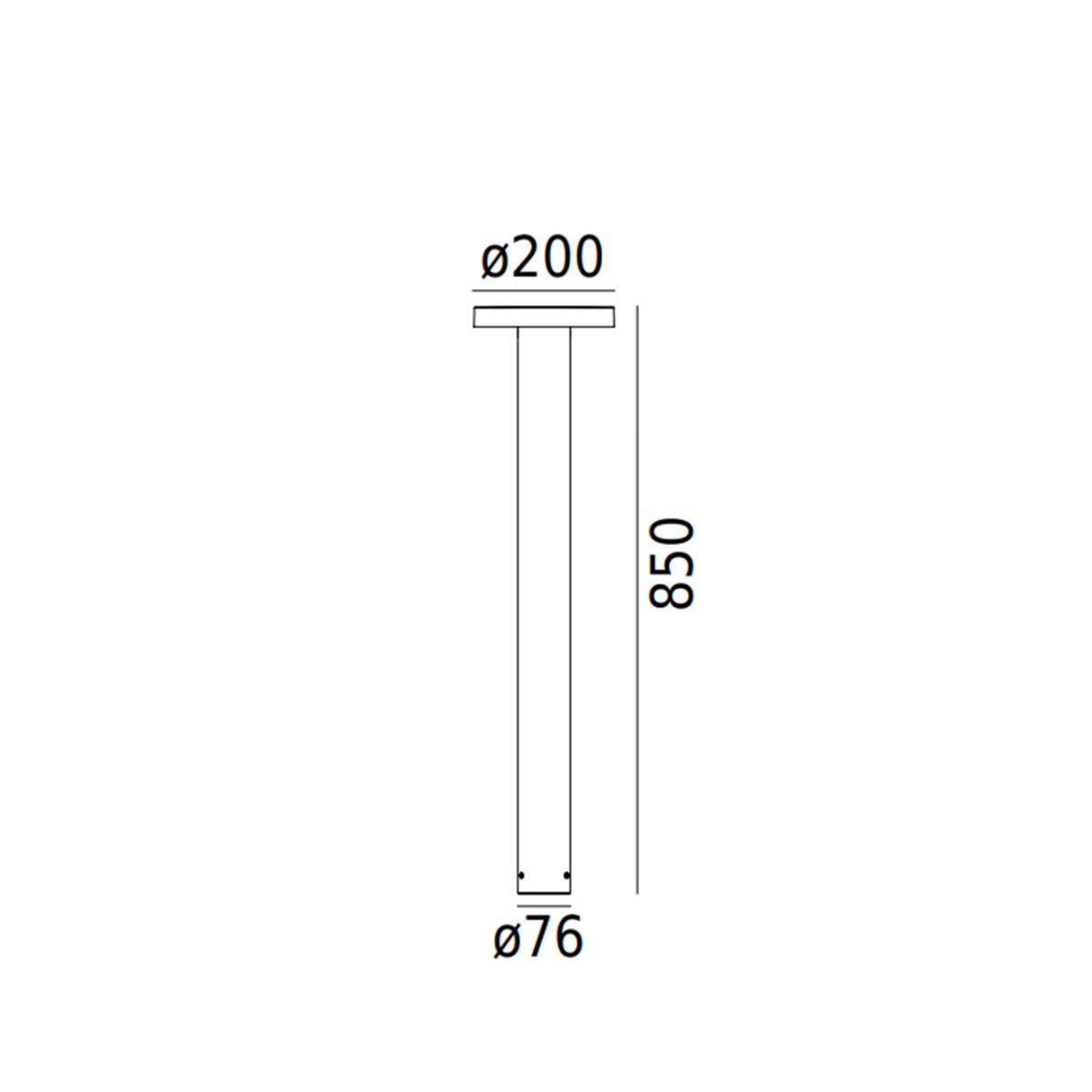 Borg 85cm Aluminium pollare från Norlys - Den frostade PMMA-avsk&auml;rmningen ger ett mjukt och indirekt ljus ned&aring;t, vilket skapar en behaglig belysning f&ouml;r utomhusmilj&ouml;er.