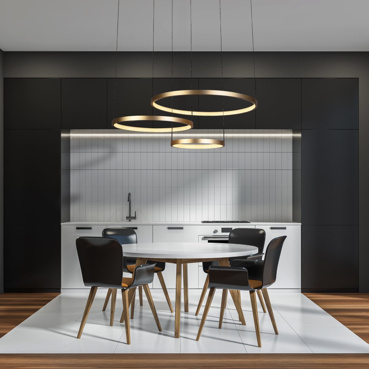 Grace 112cm Guld taklampa från Searchlight - Med en total h&ouml;jd p&aring; 137cm och justerbar upph&auml;ngning passar den lika bra &ouml;ver ett matbord som i en hall eller ett vardagsrum med h&ouml;gt i tak.