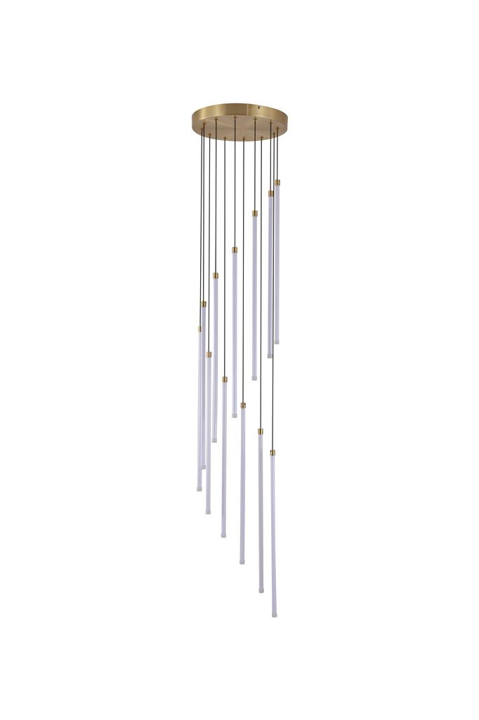 Flare Ø35 Mässing taklampa från Searchlight - Tolv slanka vita stavar med integrerad LED-belysning faller i olika l&auml;ngder fr&aring;n ett takf&auml;ste i metall med satin m&auml;ssingfinish och skapar en effektfull, vattenfalls&shy;liknande siluett.