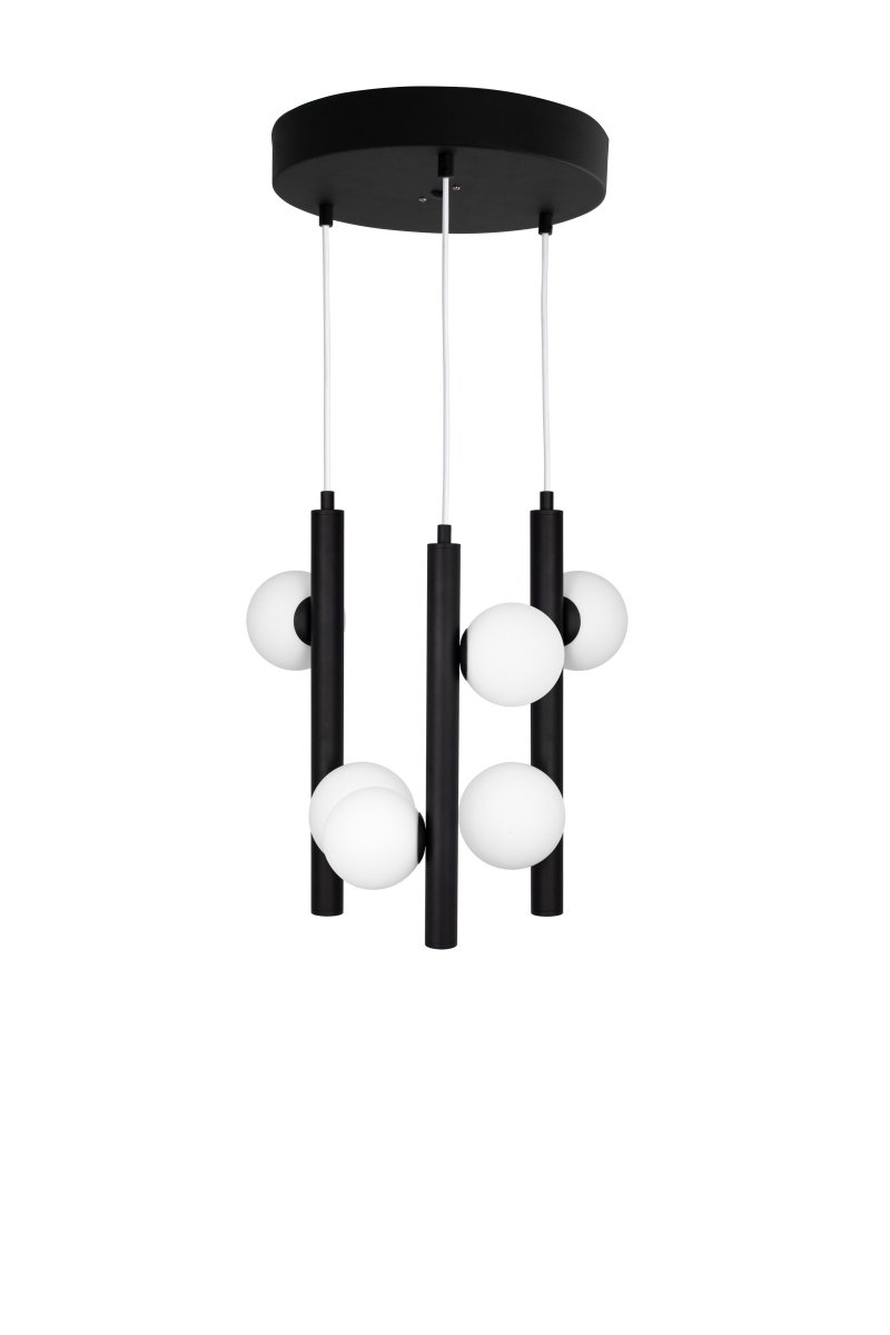 Pearl Ø35 Svart taklampa från Globen Lighting - Kabell&auml;ngden &auml;r justerbar vilket g&ouml;r att du kan h&auml;nga lamporna p&aring; rad eller p&aring; olika niv&aring;er beroende p&aring; vilket uttryck du &ouml;nskar.
