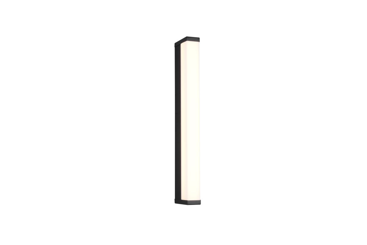 Fabio 42cm Svart badrumslampa från Trio Lighting - F&ouml;rdelen med denna enkla armatur &auml;r att den &auml;r skyddad mot vattenst&auml;nk p&aring; alla sidor tack vare kapslingsklass IP44.