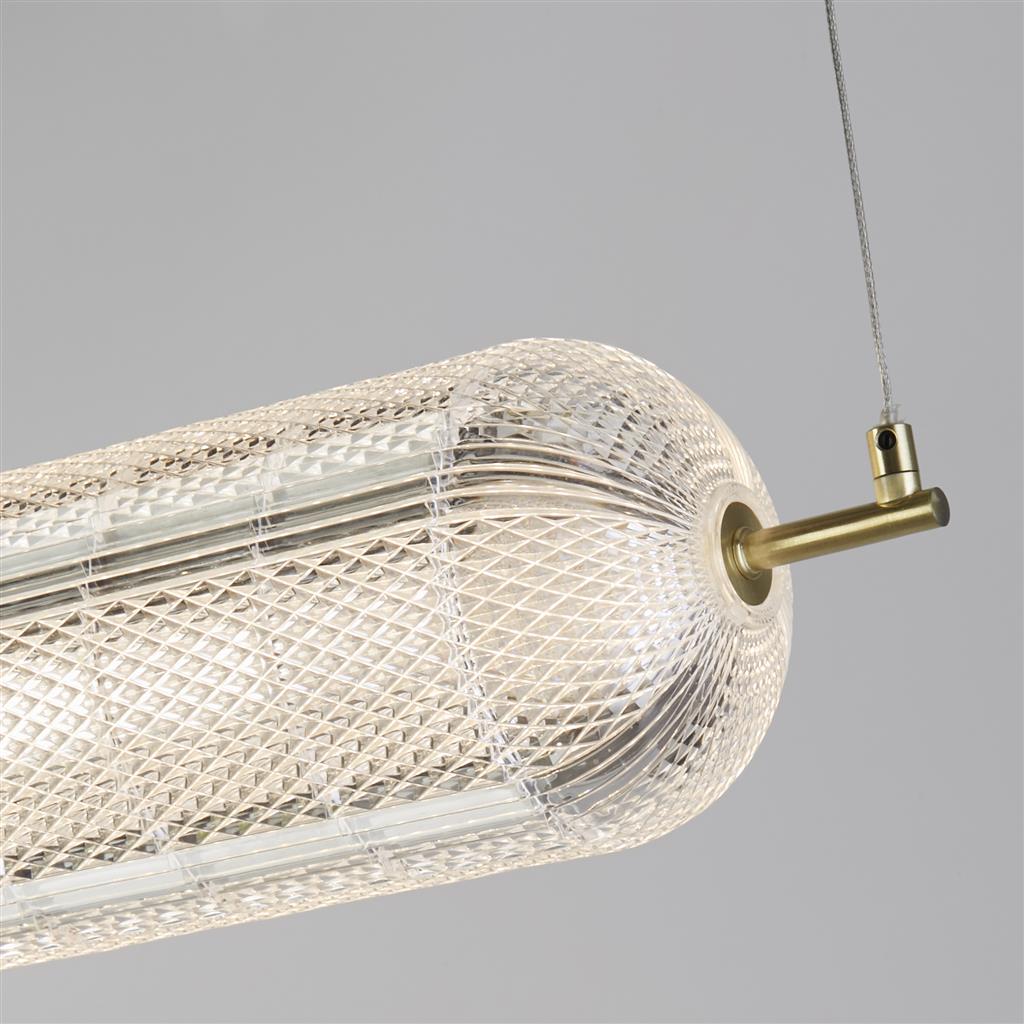 Capsule 108cm Mässing taklampa från Searchlight - Capsule &auml;r en elegant och modern pendel med detaljer i satinm&auml;ssing och en sk&auml;rm i akrylglas som sprider ett mjukt och behagligt ljus.