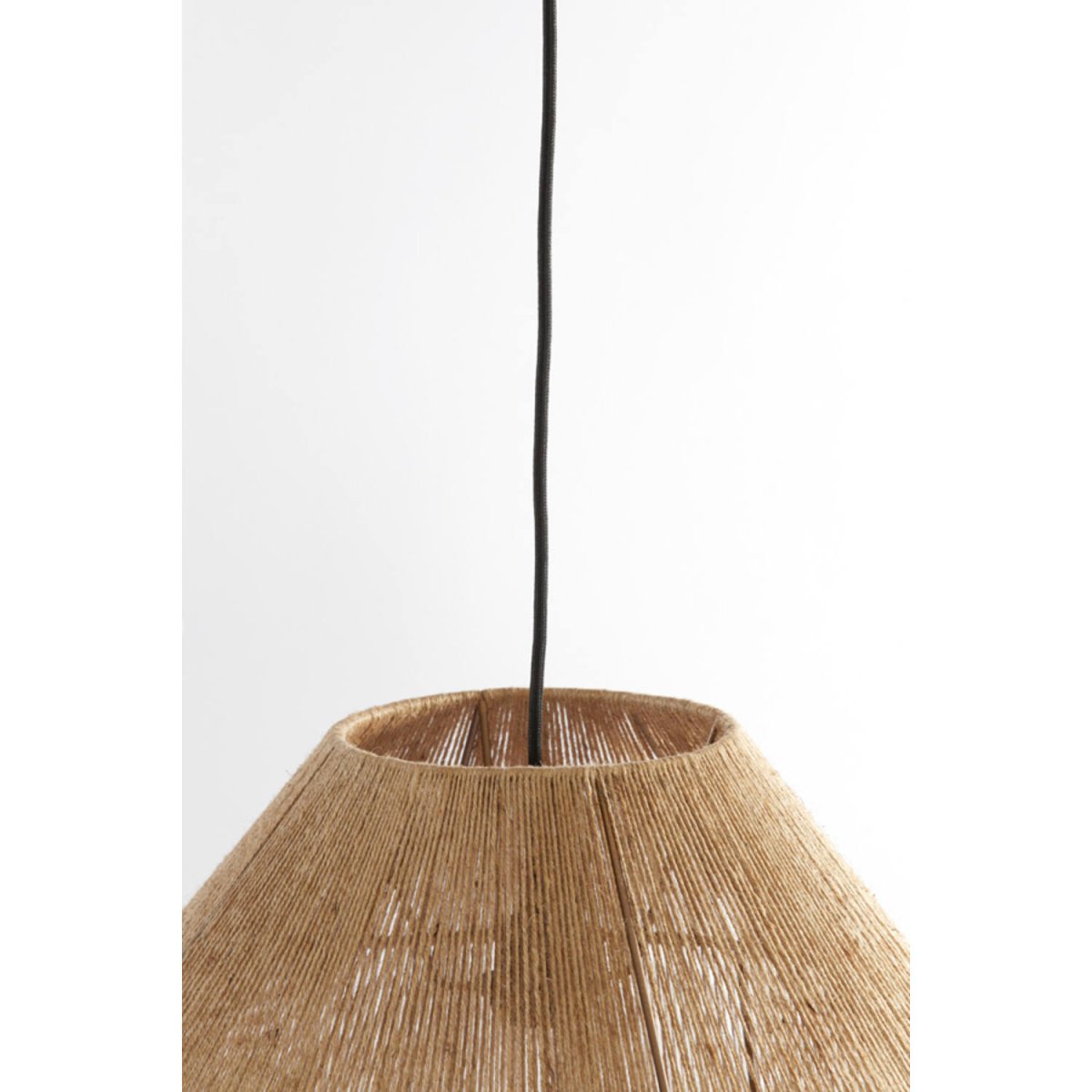 Malva Ø60 Natur taklampa från Light & Living - Malva &auml;r en stilfull taklampa med sin sk&auml;rm inlindad i jutesn&ouml;re.
