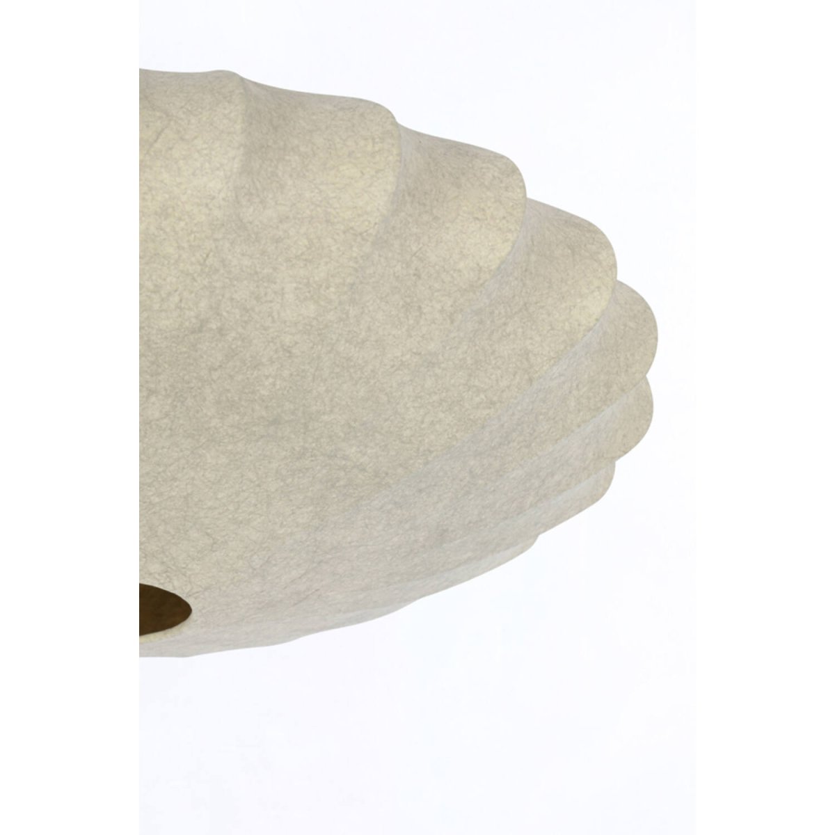 Fay Ø60 Brun taklampa från Light & Living - Dess mjuka, b&ouml;ljande form ger ett harmoniskt uttryck och passar perfekt i b&aring;de moderna och klassiska milj&ouml;er.