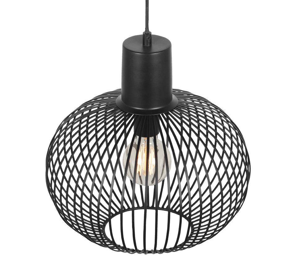 Gila Ø33 Svart taklampa från Trio Lighting - Den sf&auml;riska sk&auml;rmen i mattsvart metall med tunna ribbor ger en l&auml;tt och modern k&auml;nsla samtidigt som den l&aring;ter ljuset spridas p&aring; ett vackert och inbjudande s&auml;tt.