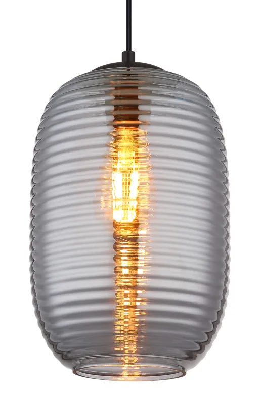 Jefrey Ø20 Rökfärgad taklampa från Globo Lighting - Denna eleganta taklampa &auml;r utrustad med en rund kupa i r&ouml;kf&auml;rgat glas.
