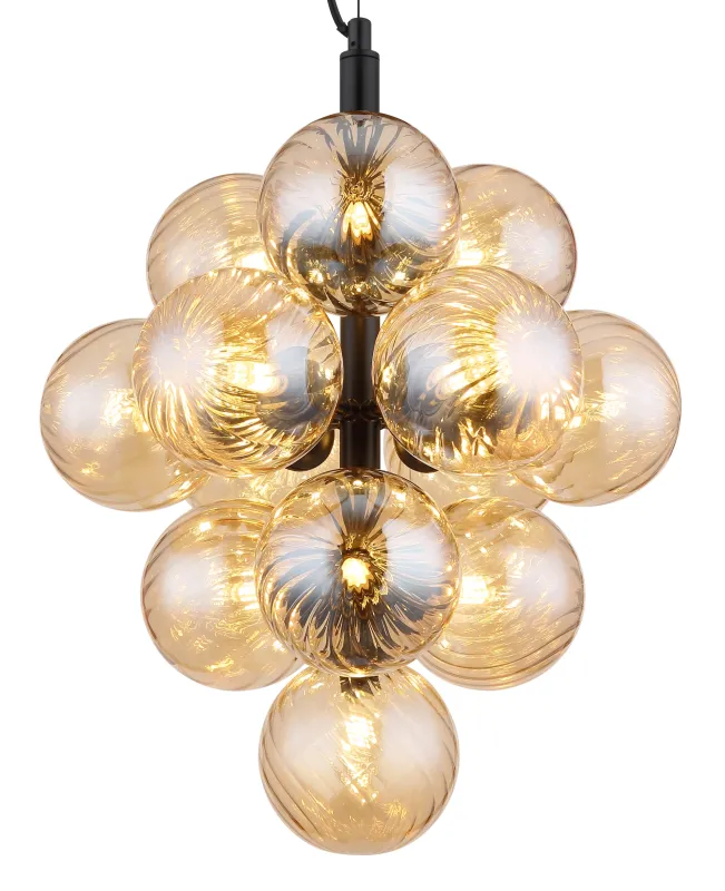 Conor Ø40 Amber taklampa från Globo Lighting - Den har 13st dekorativa ambertonade glaskupor som alla omfamnar en ljusk&auml;lla vilket skapar en fin och harmonisk ljusspridning i rummet.