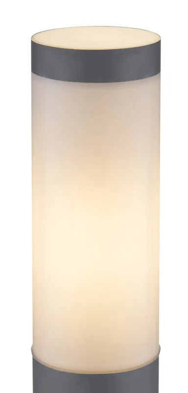 Boston 45cm Antracit pollare från Globo Lighting - Tillverkad i rostfritt st&aring;l med en opalvit plastsk&auml;rm ger den ett mjukt och behagligt ljus.