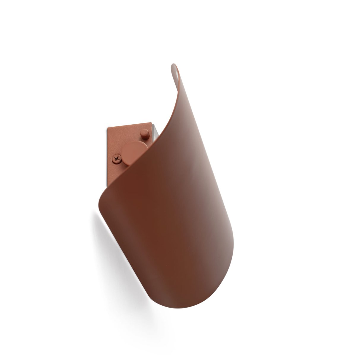 Novo 25cm Terracotta vägglampa från Faro Barcelona - Tillverkad i metall och kan monteras b&aring;de vertikalt och horisontellt &ndash; perfekt f&ouml;r anpassningsbara interi&ouml;rer.