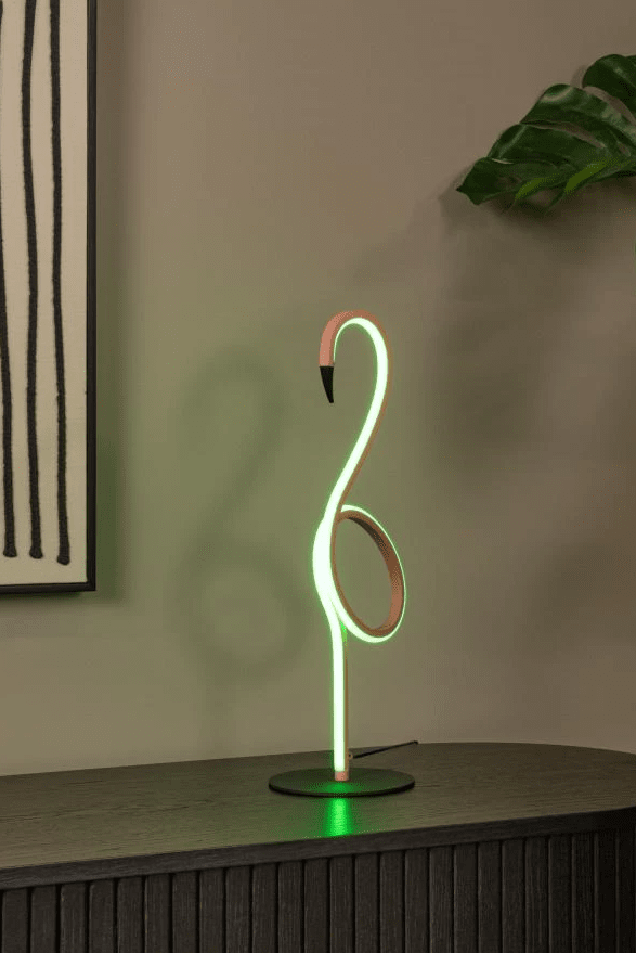 Flamingo 50cm Rosa bordslampa från Lucide - Ge ditt hem en f&auml;rgstark touch med den rosa Flamingo lampan.