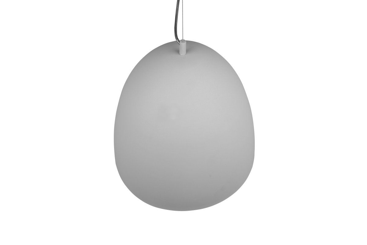 Tilda Ø40 Grå taklampa från Trio Lighting - Tilda sprider ett varmt ljus och skapar en ombonad atmosf&auml;r &ndash; perfekt f&ouml;r dig som vill lyfta hemmets k&auml;nsla med en sofistikerad detalj.