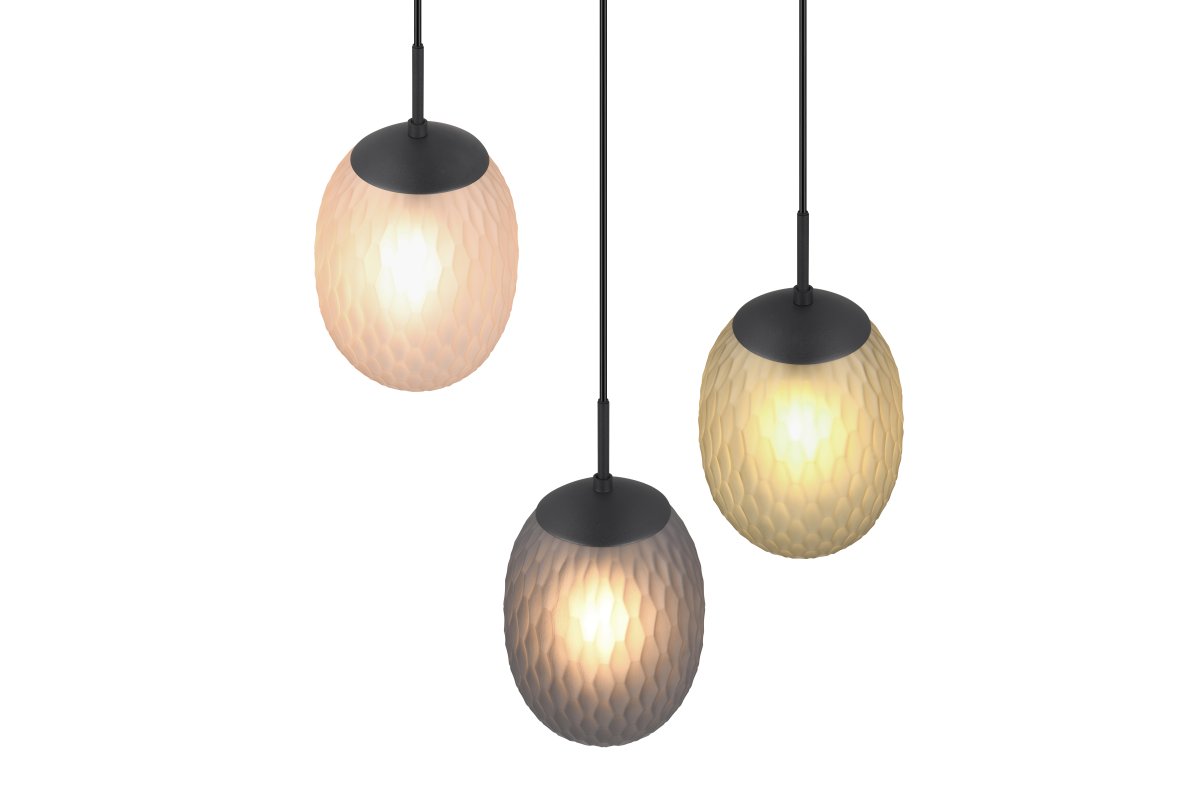 Facette Ø43 Flerfärgad taklampa från Trio Lighting - Med sina harmoniska f&auml;rgnyanser i r&ouml;k, amber och gr&ouml;nt blir Facette en dekorativ och funktionell belysning som lyfter inredningen och skapar en varm atmosf&auml;r i ditt hem.