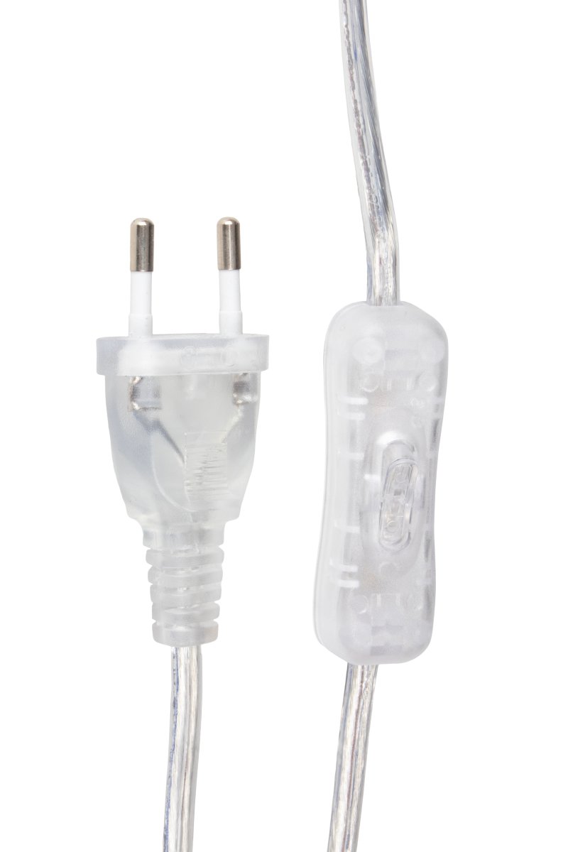 Milo 18cm Vit bordslampa från Globen Lighting - Milo &auml;r en bordslampa som med sin organiska, &auml;ppelformade design och vita keramik ger ett mjukt och inbjudande ljus.