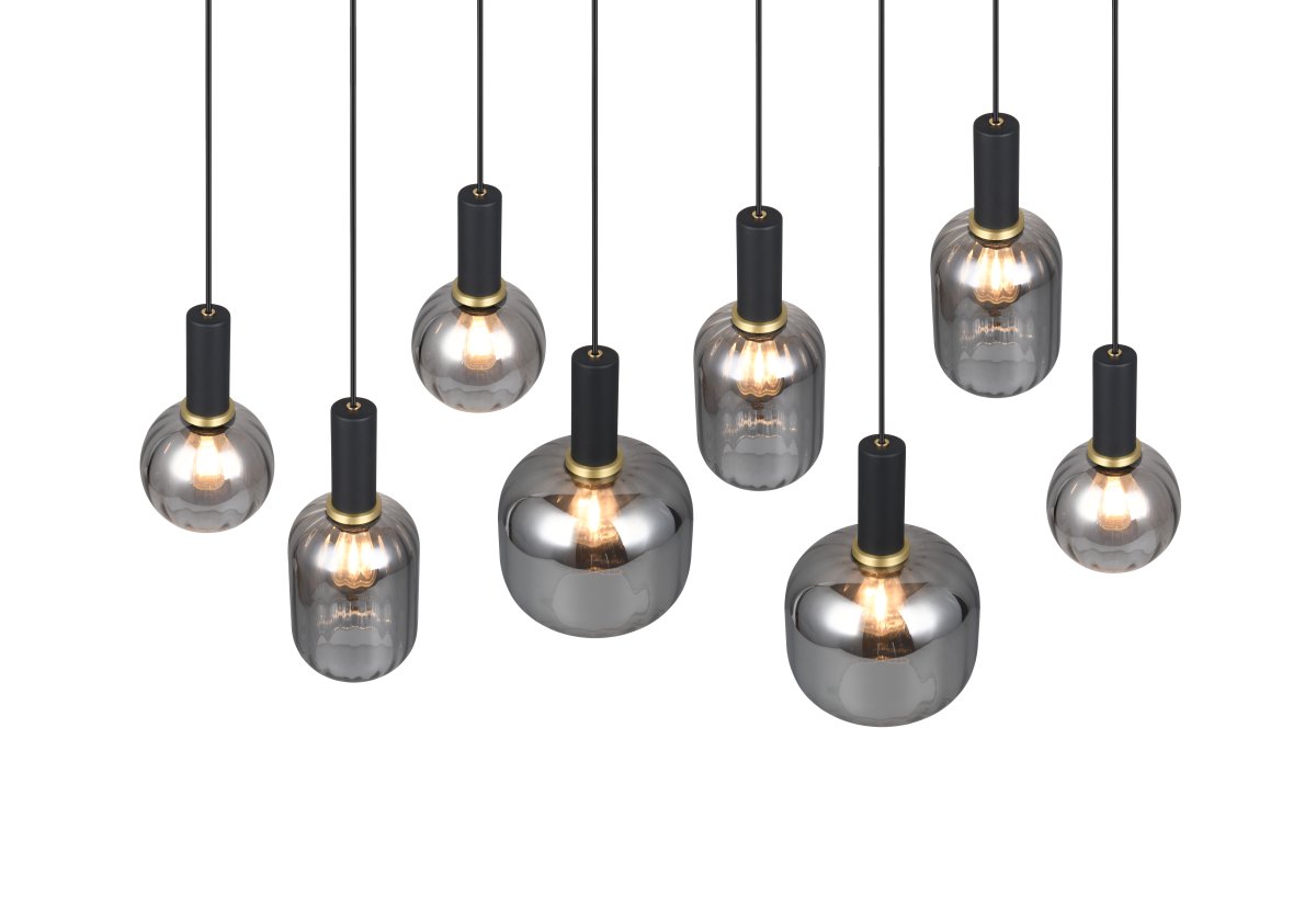 Diva 120cm Svart taklampa från Trio Lighting - De exponerade gl&ouml;dlamporna ger en trendig och industriell touch, vilket g&ouml;r denna lampa till ett perfekt val f&ouml;r den som vill addera b&aring;de stil och funktion till sitt hem.