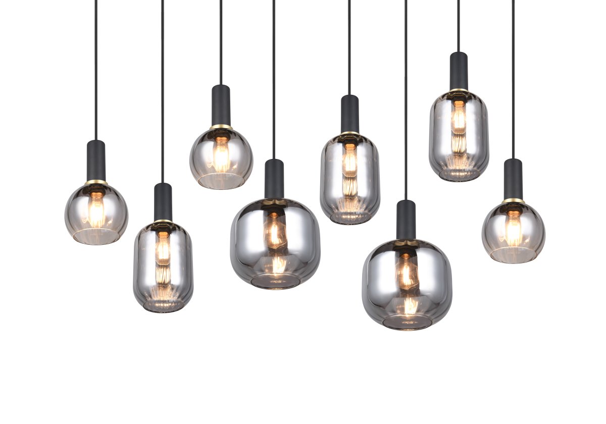 Diva 120cm Svart taklampa från Trio Lighting - De exponerade gl&ouml;dlamporna ger en trendig och industriell touch, vilket g&ouml;r denna lampa till ett perfekt val f&ouml;r den som vill addera b&aring;de stil och funktion till sitt hem.