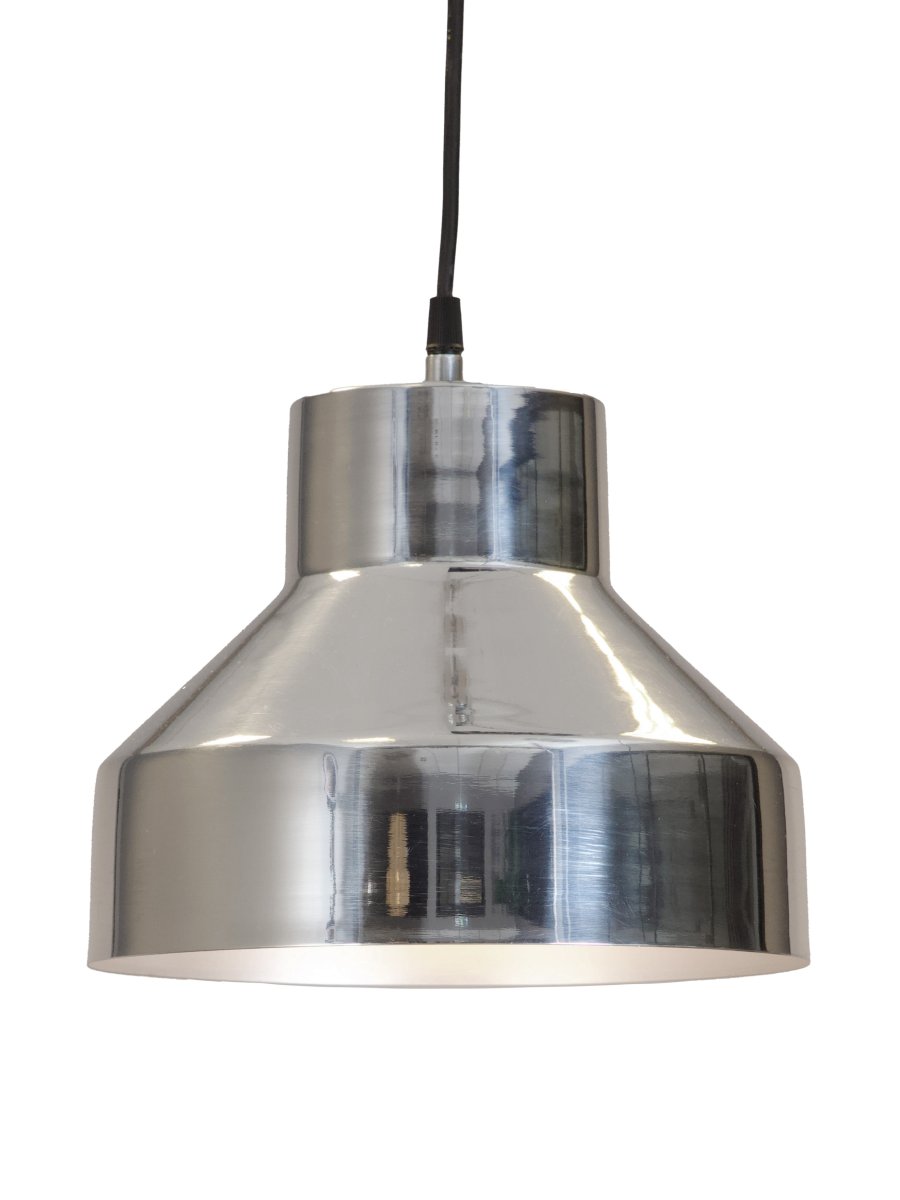 Solo Ø26 Krom taklampa från PR Home - Solo &auml;r en mindre takpendel i metall med ett minimalistiskt formspr&aring;k.