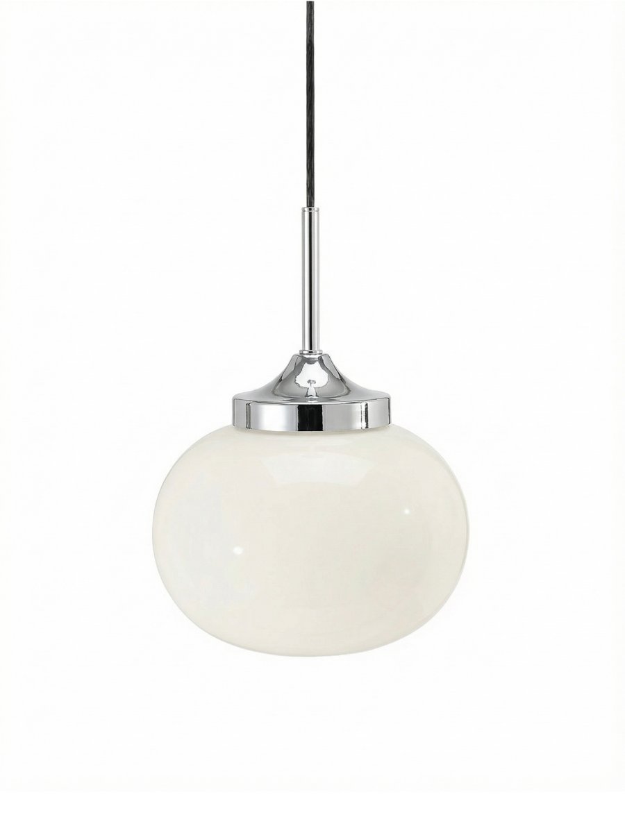Elsy Ø18 Vit fönsterlampa från PR Home - Serien finns i flera utf&ouml;randen, vilket g&ouml;r det enkelt att skapa en enhetlig och harmonisk belysning i hela hemmet.