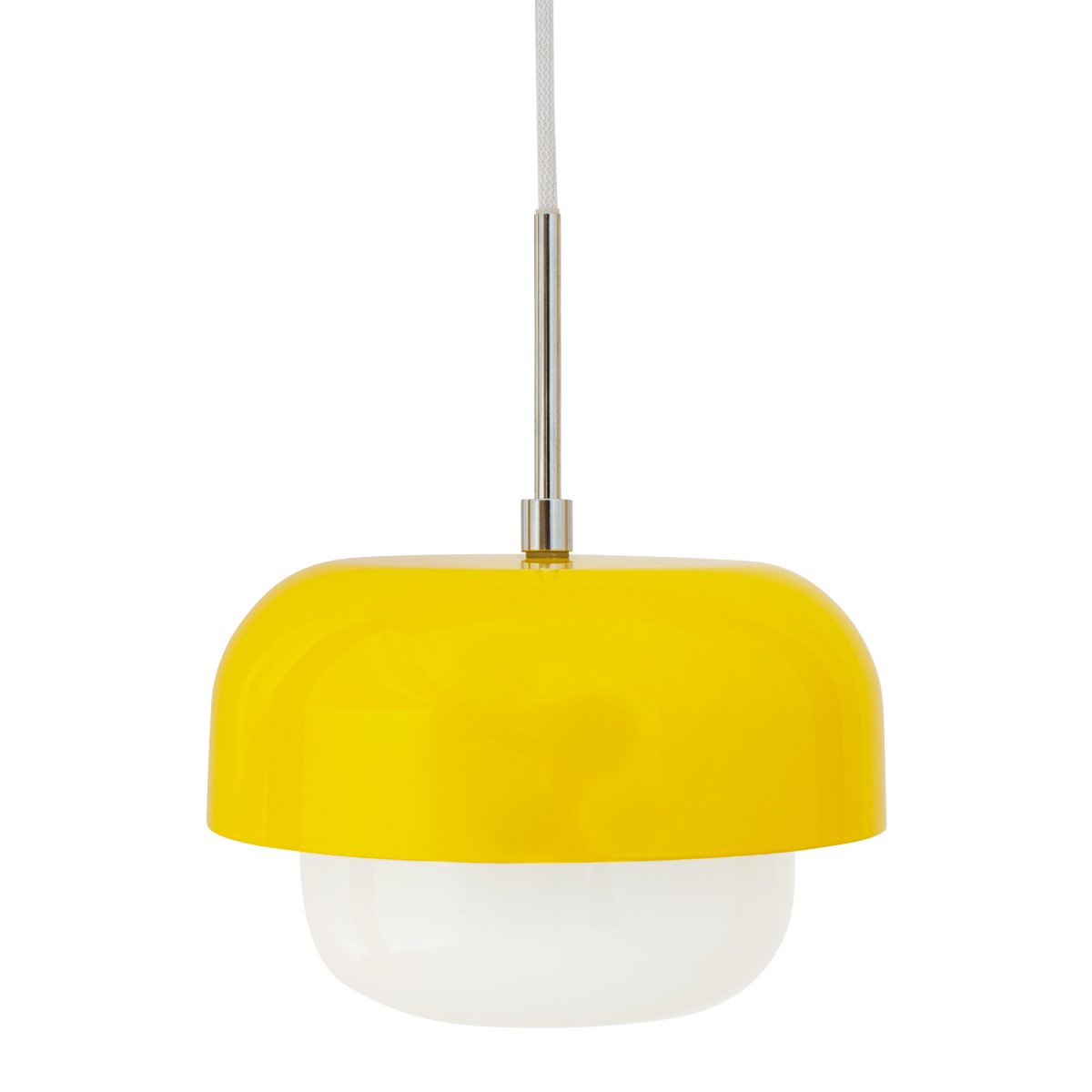 Haipot Ø23 Gul taklampa från Dyberg Larsen - Haipot-lampan har en elegant lampsk&auml;rm i opalglas och en klargul metallsk&auml;rm.