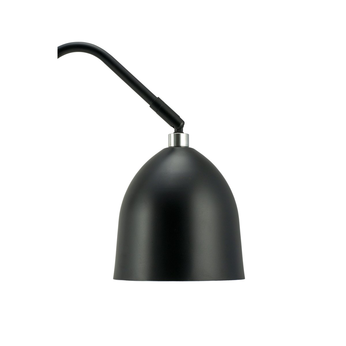 Easton 56cm Svart skrivbordslampa från Dyberg Larsen - Lamporna &auml;r tillverkade i svart metall med kromdetaljer och har en sladdl&auml;ngd p&aring; 1,6 meter.