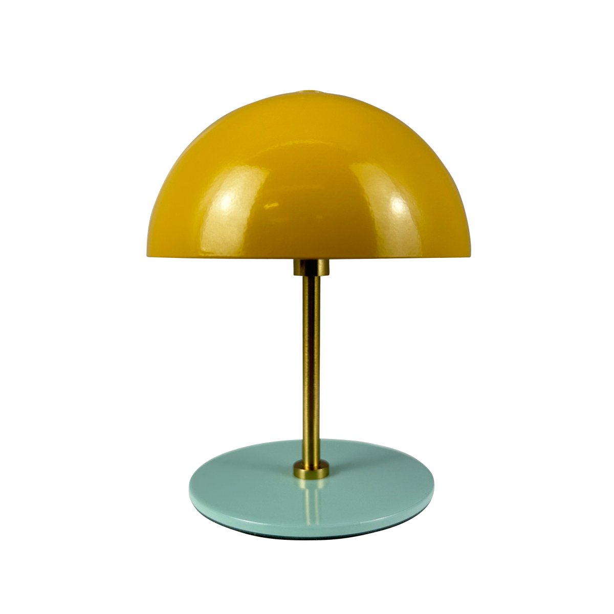 Along set 20cm Flerfärgad portabel från Dyberg Larsen - Along levereras i ett set om tv&aring; lampor som kan monteras p&aring; tre olika s&auml;tt &ndash; en h&ouml;g och en l&aring;g, tv&aring; l&aring;ga eller tv&aring; h&ouml;ga &ndash; helt utan verktyg.