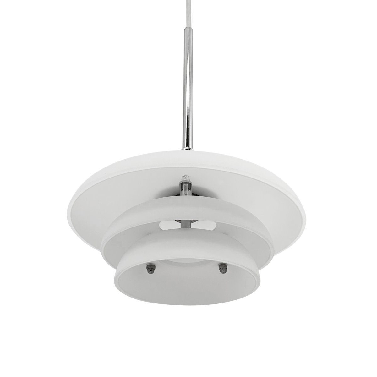 Ava Ø20 Opal taklampa från Dyberg Larsen - Ge ditt hem en stilren touch med den vackra Ava takpendel fr&aring;n Dyberg Larsen, en lampa med dansk design som kombinerar enkelhet och elegans.