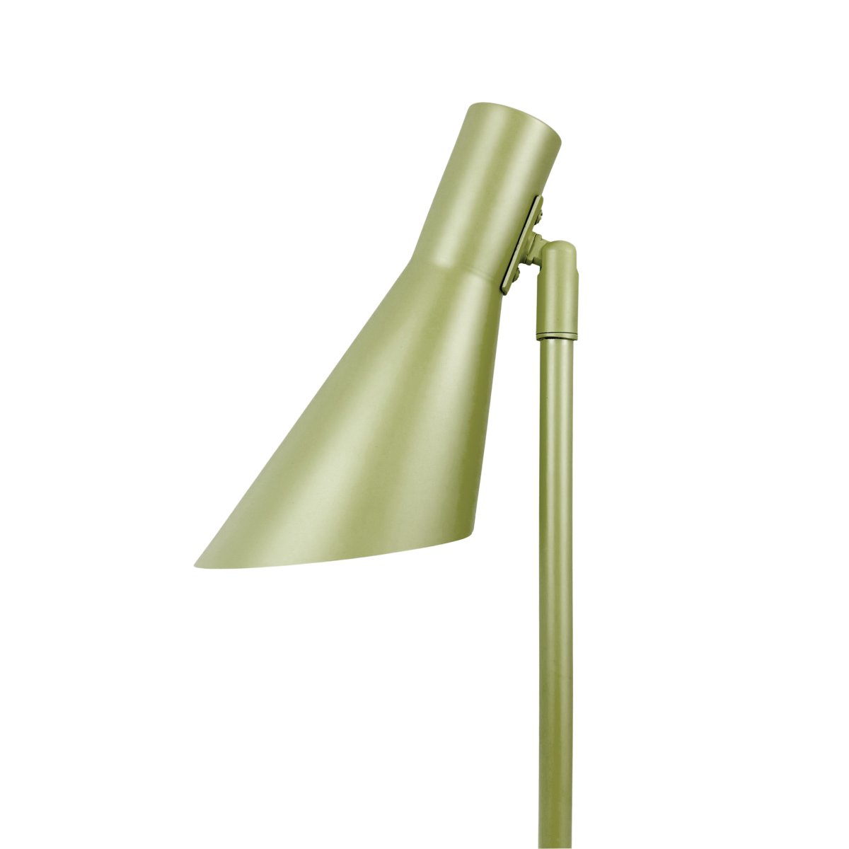 DL12 Mini 40cm Grön skrivbordslampa från Dyberg Larsen - Den &auml;r utrustad med en sk&auml;rm som kan b&aring;de roteras och tiltas, vilket g&ouml;r det enkelt att rikta ljuset efter behov.
