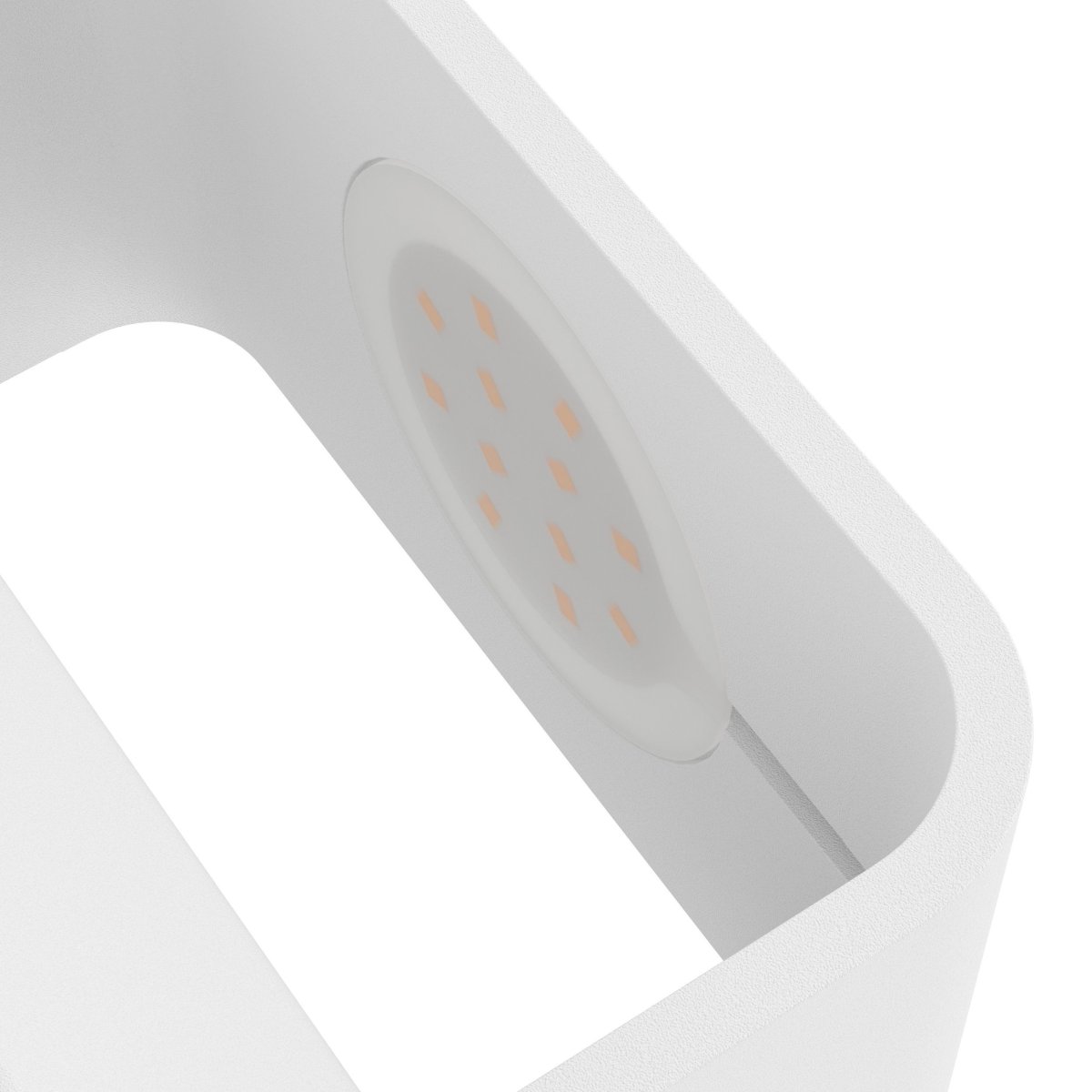 Sania 13cm Vit vägglampa från Eglo - Sania &auml;r en stilren och modern v&auml;gglampa i vit metall som sm&auml;lter in i de flesta milj&ouml;er.