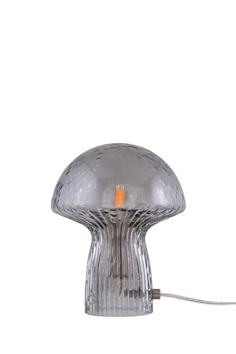 Fungo 20cm Rökfärgad bordslampa från Globen Lighting - Varje lampa &auml;r munbl&aring;st och unik, vilket inneb&auml;r att variationer i f&auml;rg, glastjocklek och antal bubblor f&ouml;rekommer.