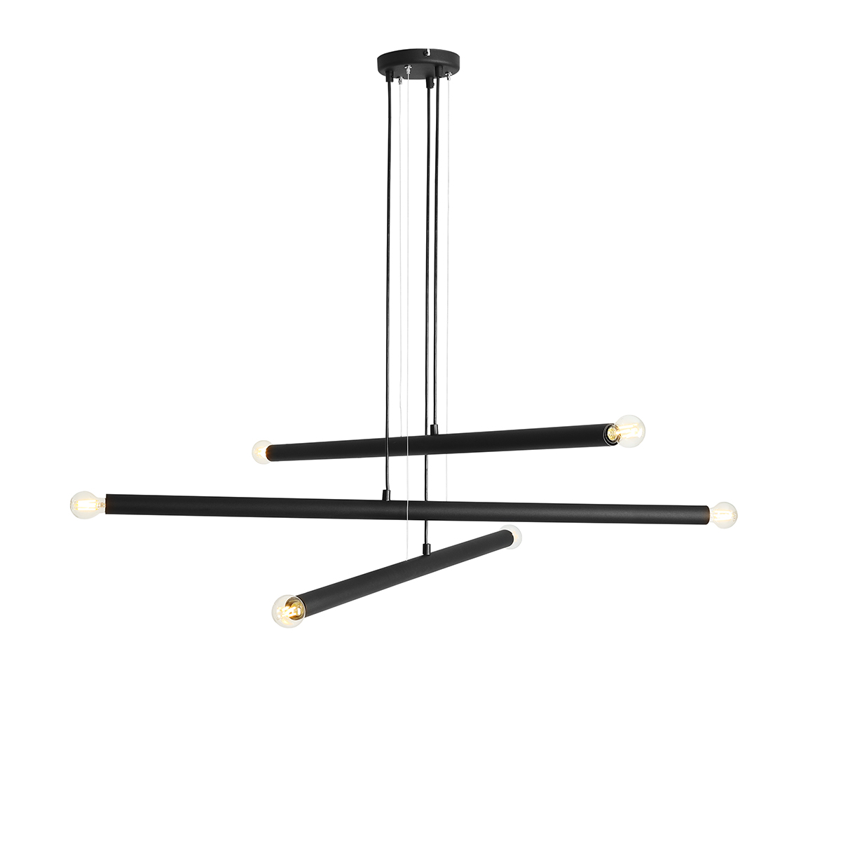 Tubo 6 100cm Svart taklampa från Artera - Lampan best&aring;r av tre smala metallr&ouml;r i stilren svart finish, placerade i olika h&ouml;jder och vinklar som skapar ett sp&auml;nnande och luftigt uttryck.