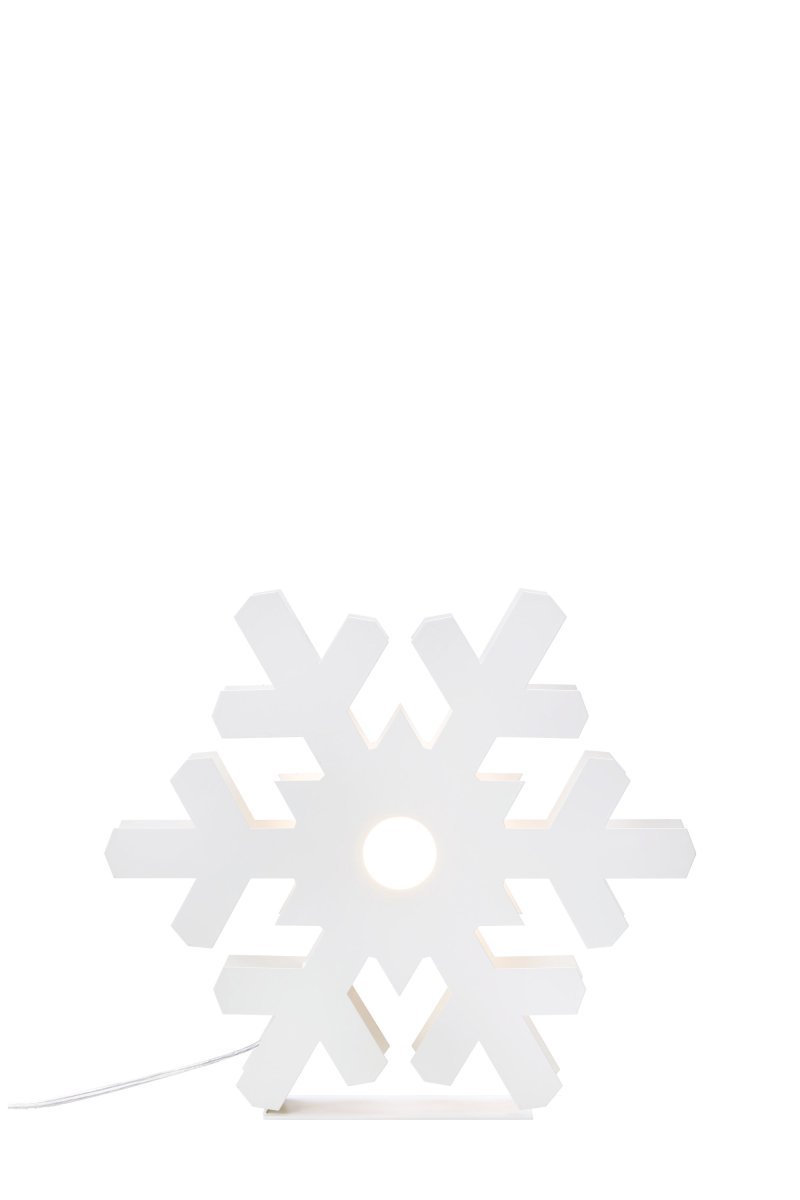 Origo Ø37 Vit från Markslöjd - Origo formad som en sn&ouml;stj&auml;rna har en stilren och modern design i vit metall som skapar en mysig k&auml;nsla i hemmet.
