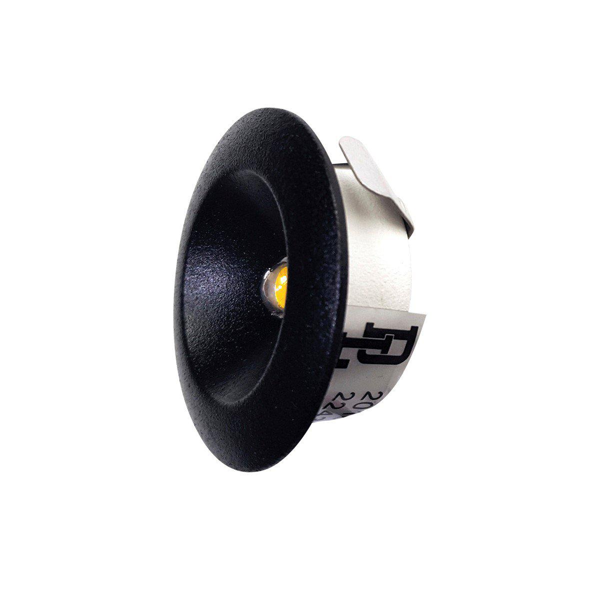 Q-32 Mini Downlight 3000K Svart från Designlight - Denna downlight ger ett snyggt accentljus med 105 graders spridning och ljusfl&ouml;de p&aring; 115 lumen, med sin l&aring;ga inbyggnad p&aring; 14mm kan downlighten anv&auml;ndas f&ouml;r inf&auml;llt montage i hyllor, sk&aring;p, f&ouml;nstersmyg och mycket mer.