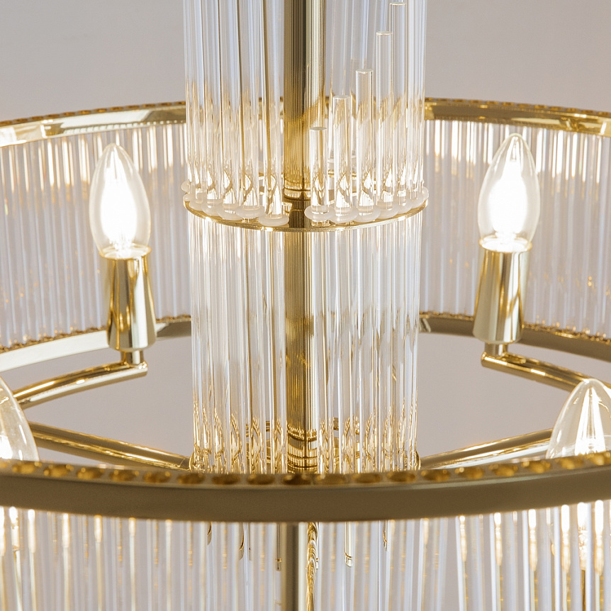 Frame Ø58 Guld taklampa från Maytoni - Perfekt att placera i hallen, matsalen eller vardagsrummet d&auml;r den b&aring;de ger funktionellt ljus och en dekorativ touch.