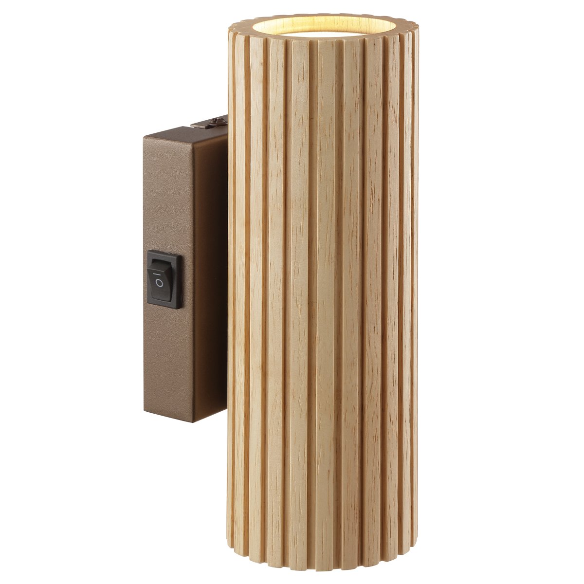 Lakewood 20cm Brun vägglampa från Brilliant - Lakewood v&auml;gglampa kombinerar brun metall med ljust, ribbat tr&auml; som ger lampan ett varmt och naturligt uttryck.