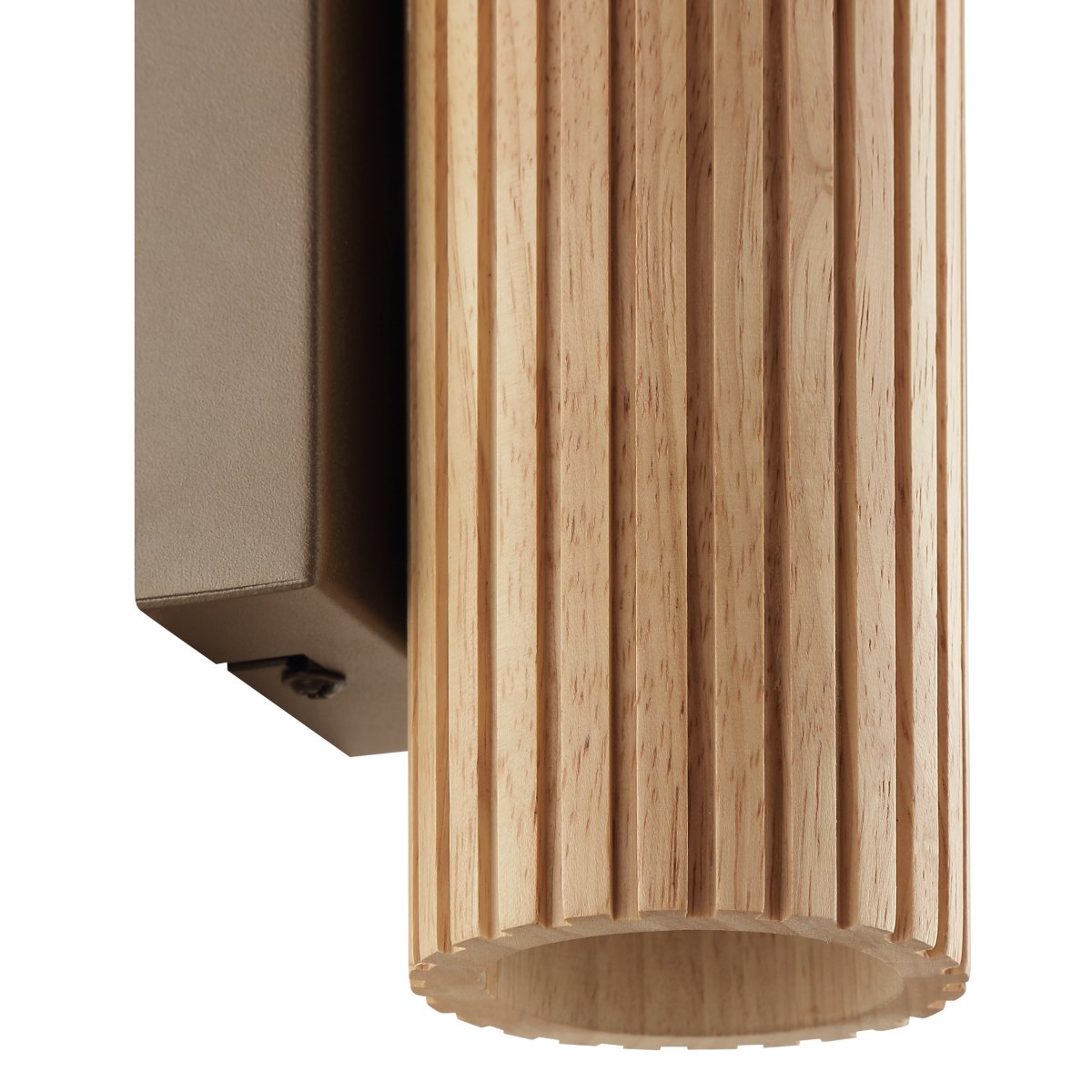 Lakewood 20cm Brun vägglampa från Brilliant - Lakewood v&auml;gglampa kombinerar brun metall med ljust, ribbat tr&auml; som ger lampan ett varmt och naturligt uttryck.