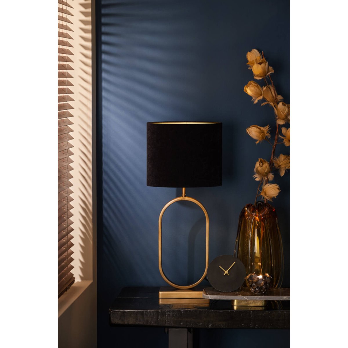 Jamiri 45cm Brons från Light & Living - Dess luftiga och symmetriska form g&ouml;r den till ett harmoniskt inslag i b&aring;de moderna och traditionella hem.