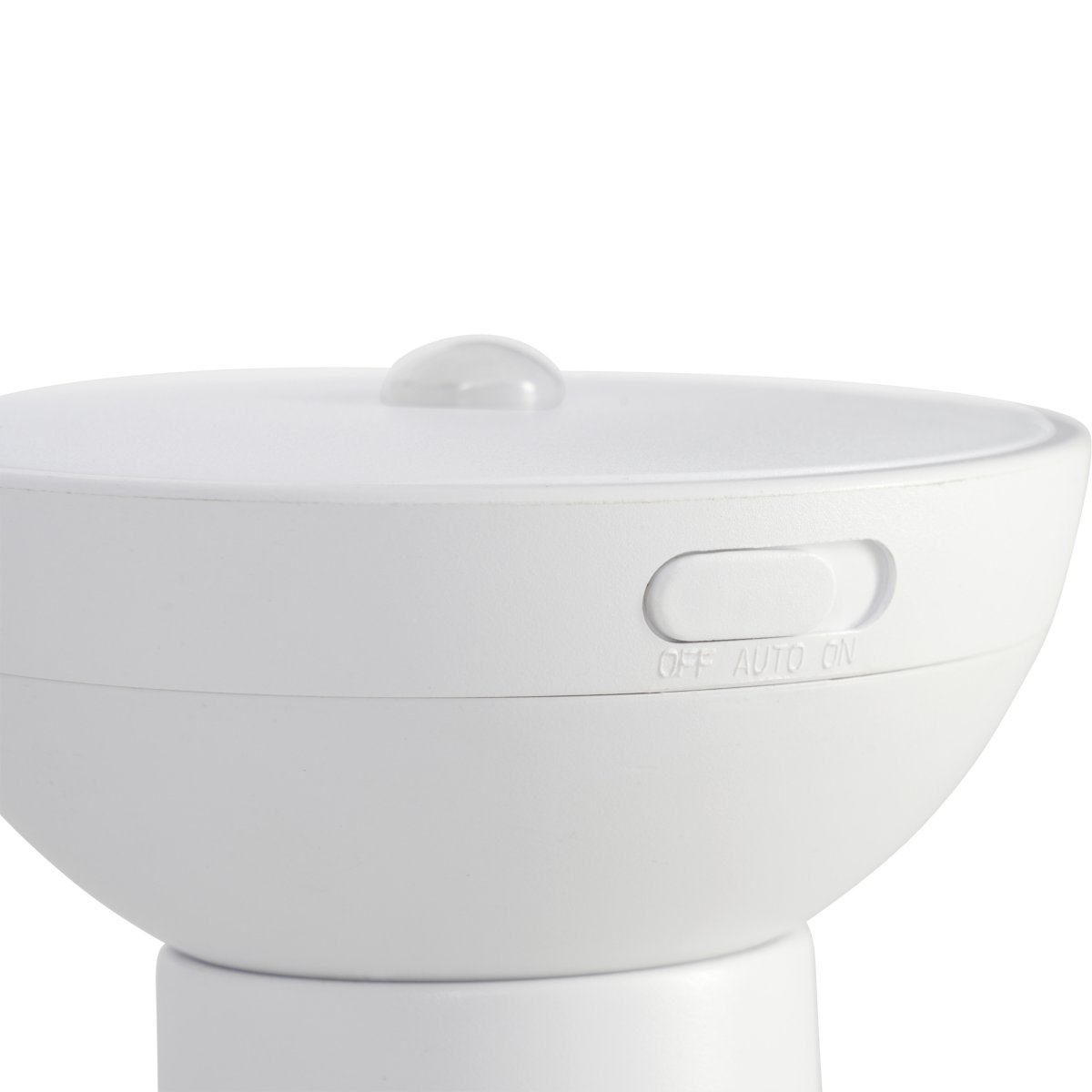 Eidani 2-pack Vit barnlampa från Eglo - Lampan har en integrerad r&ouml;relsesensor och en str&ouml;mbrytare med tre l&auml;gen: ON, OFF och AUTO.