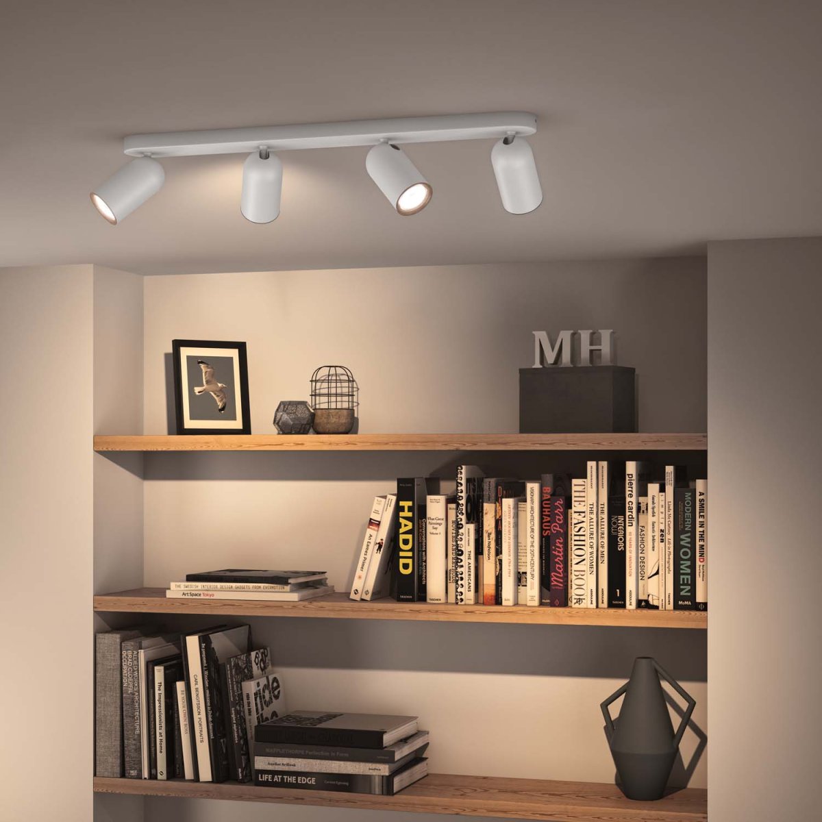Pongee 4 vit spotlight från Philips - Den ing&aring;r i myLiving Contemporary-serien, d&auml;r eleganta former m&ouml;ter h&ouml;gkvalitativt ljus anpassat f&ouml;r dagens hem.