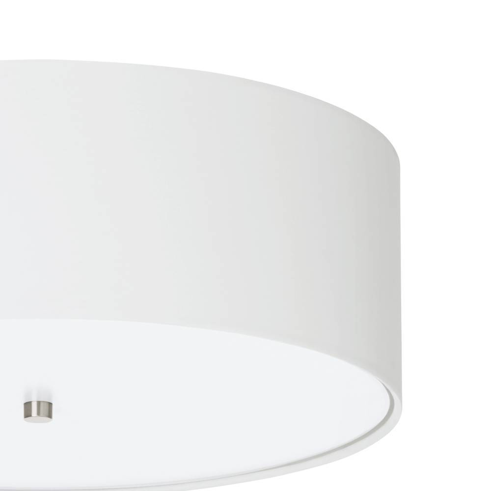 Pasteri Ø47 Vit plafond från Eglo - Dess tidl&ouml;sa form och subtila f&auml;rg g&ouml;r den l&auml;tt att matcha med olika inredningsstilar, samtidigt som den &auml;r ett h&aring;llbart och stilfullt val f&ouml;r det moderna hemmet.