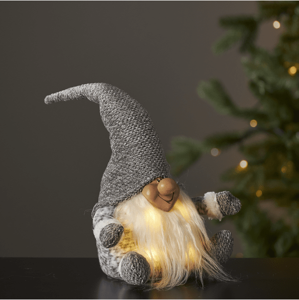Joylight Tomte Grå från Star Trading - Mysig grå jultomte, som lyser vackert i kroppen med varmvitt sken.