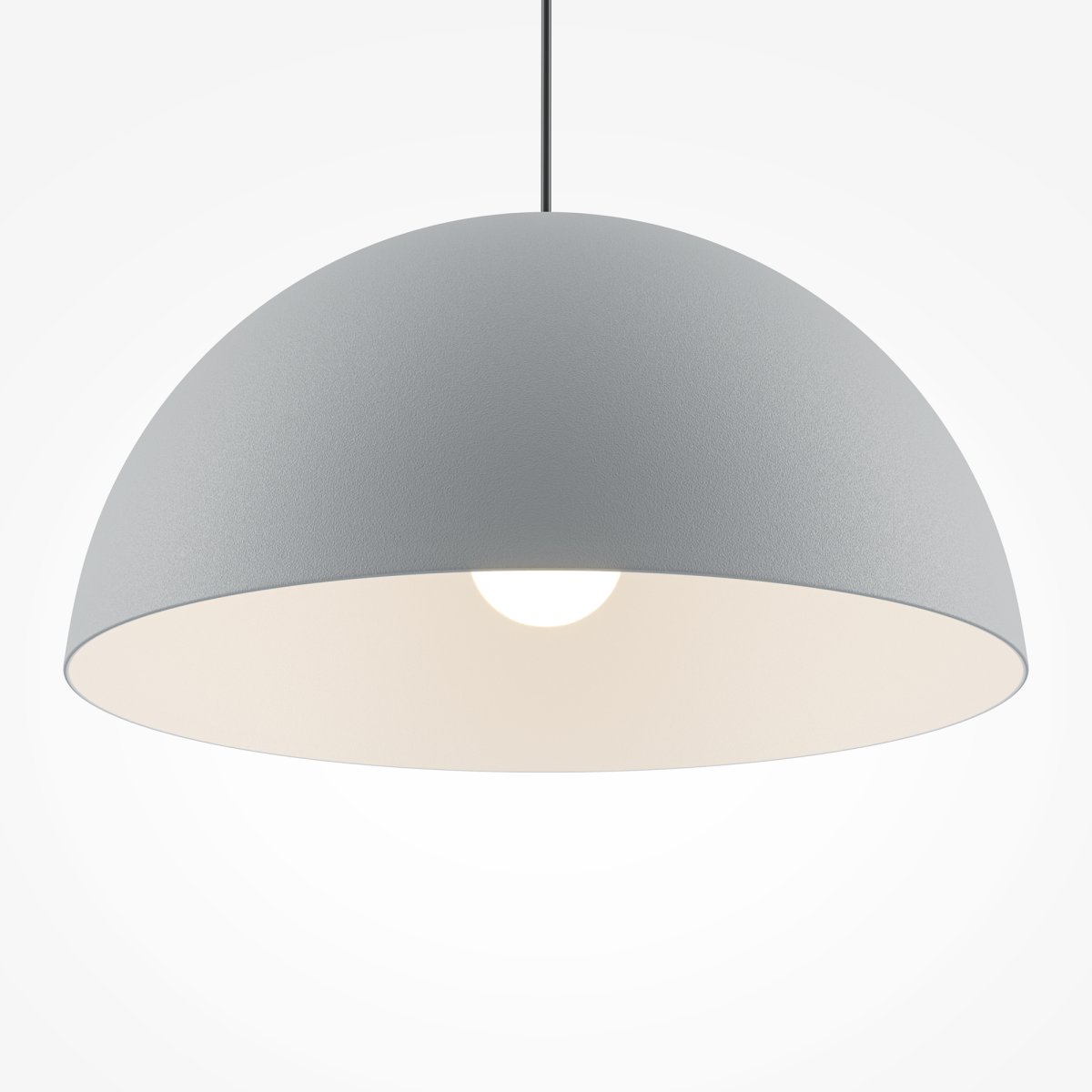 Basic colors Ø35 Grå taklampa från Maytoni - Med sin sk&auml;rm formad som en halvm&aring;ne i en elegant neutral f&auml;rg sprider den ett riktat, behagligt ljus som skapar en modern och harmonisk atmosf&auml;r.