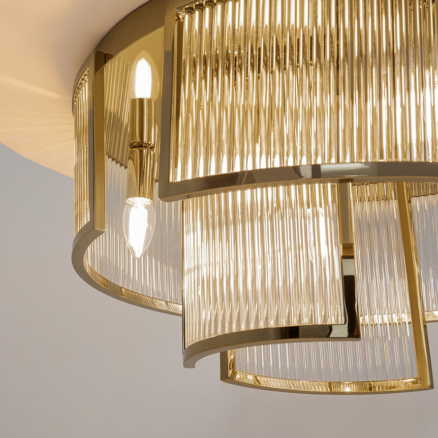 Frame Ø55 Guld plafond från Maytoni - Perfekt att placera i hallen, sovrummet eller vardagsrummet d&auml;r den b&aring;de ger funktionellt ljus och en dekorativ touch.