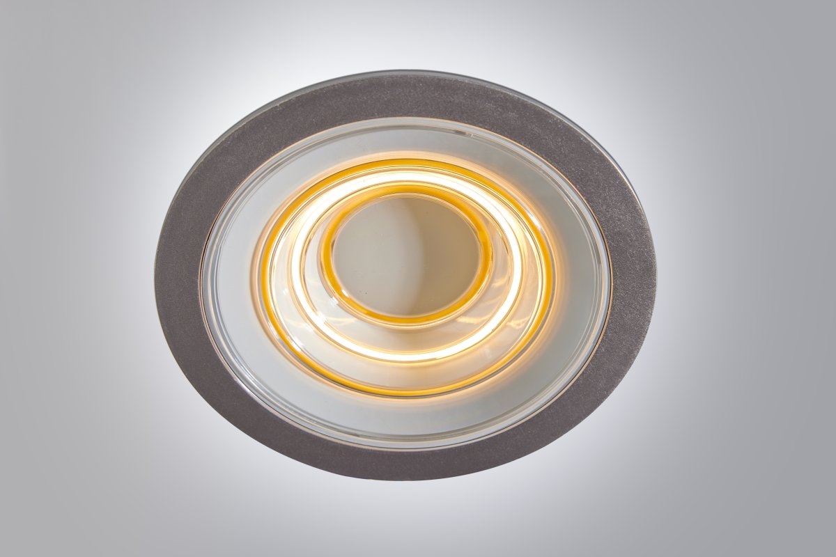 Decor Filament Ripple 9W Aluminium från Ledvance - I f&ouml;rsta l&auml;get lyser den lilla cirkeln i mitten, i andra l&auml;get lyser den andra cirkeln, i tredje l&auml;get lyser den tredje yttersta cirkeln och i fj&auml;rde l&auml;get lyser de alla tre samtidigt.