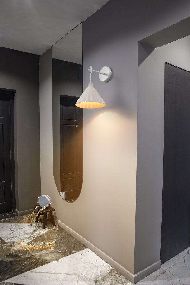 Pulp Ø20 Vit vägglampa från Ledvance - Pulp &auml;r en vacker v&auml;gglampa gjord av pappermach&eacute; och st&aring;l.