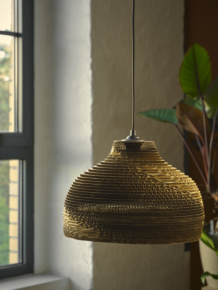 Cardboard Hat Ø36 Brun taklampa från Ledvance - Cardboard &auml;r en simpel pendel med h&aring;llbar design.