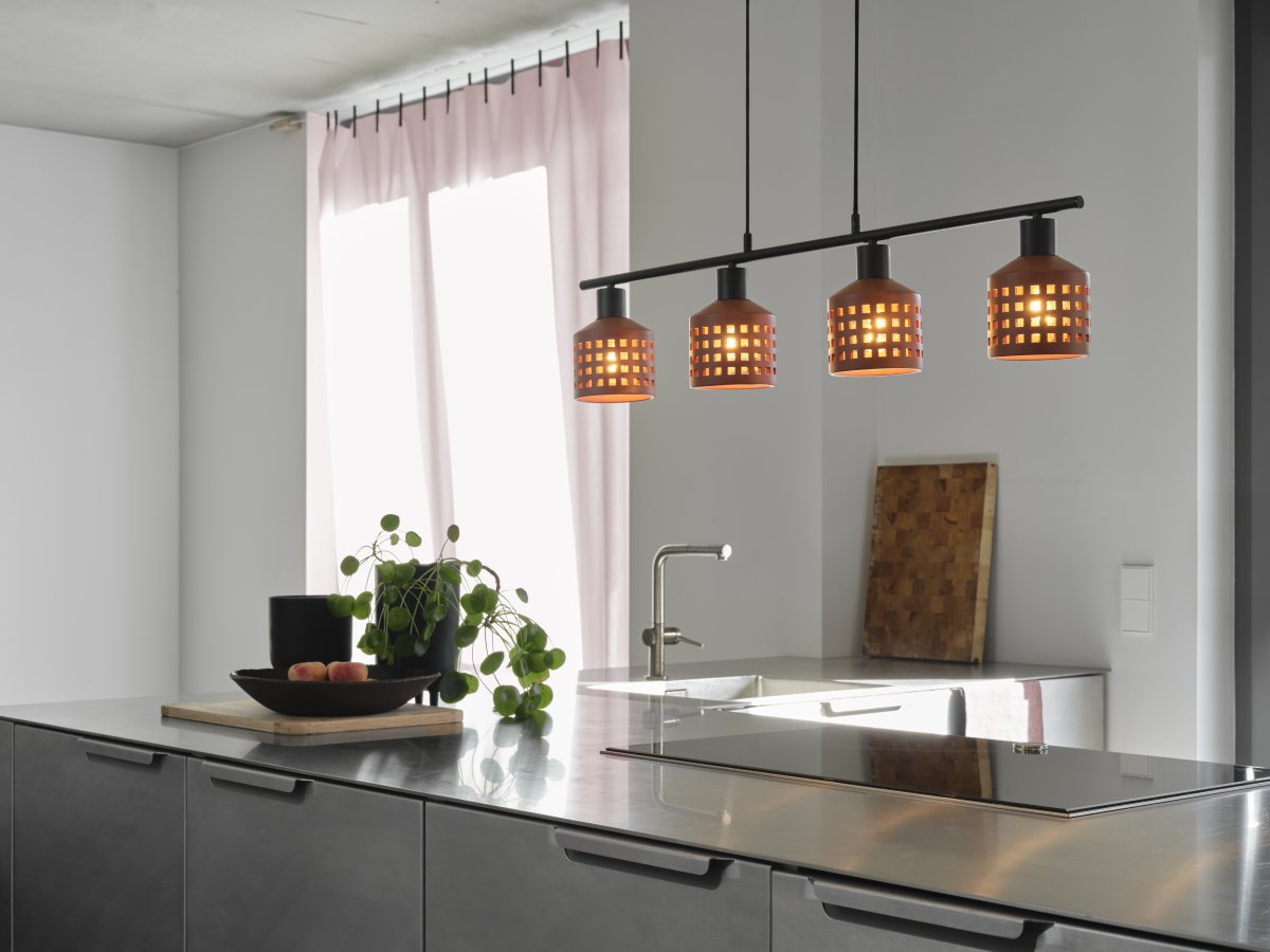 Clay Windows 90cm Brun taklampa från Ledvance - Clay Windows har en rustik design med sina sk&auml;rmar gjord av lera i en r&ouml;dbrun f&auml;rg.