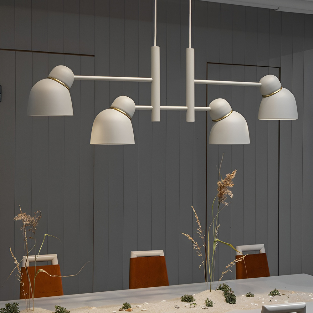Bird 120cm Sand/mässing taklampa från Belid - Tillverkad i Varberg och &auml;r Bird en hyllning till Belids hantverksarv samtidigt som den bryter gr&auml;nserna f&ouml;r traditionell design.