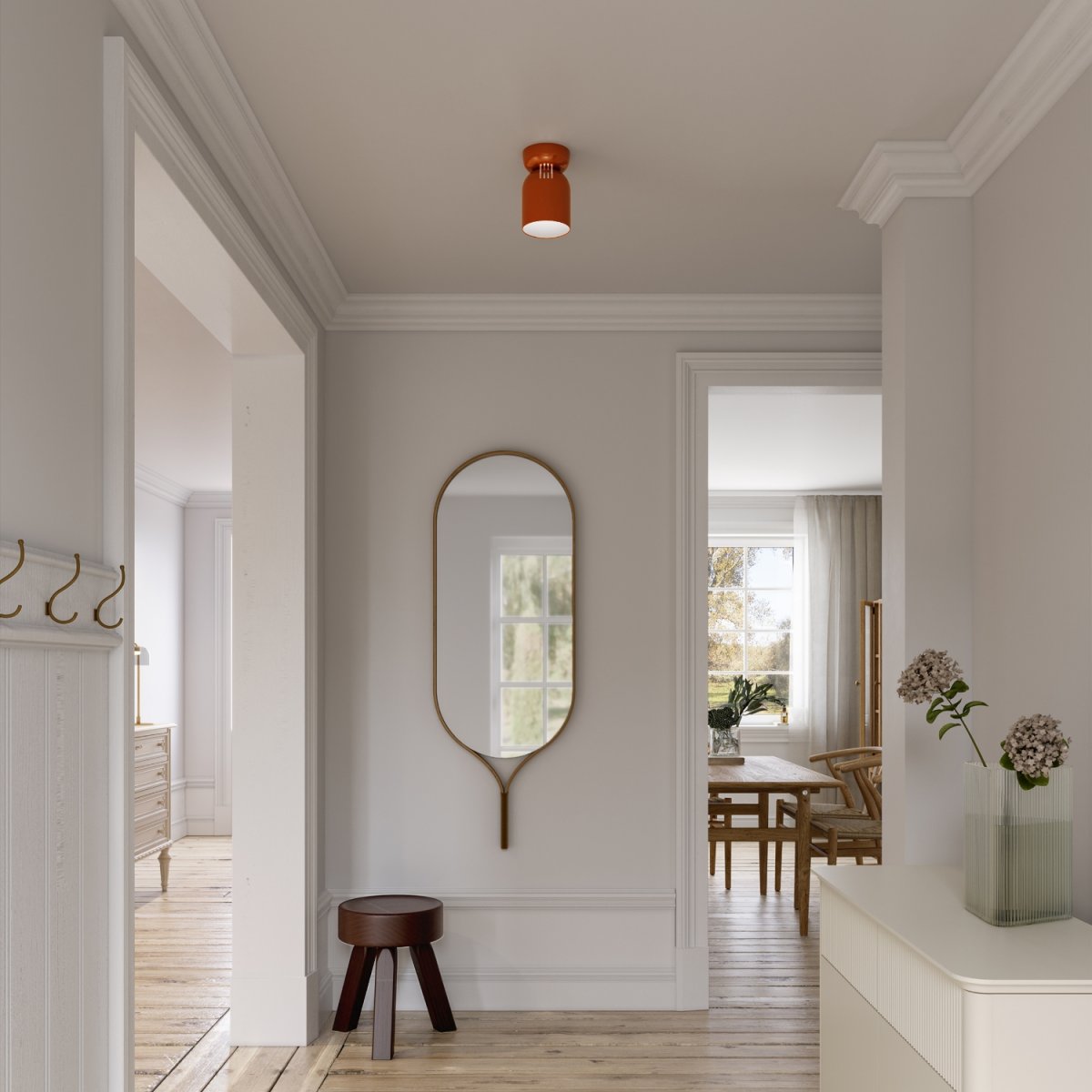 Lennon Ø13 Orange plafond från CO Bankeryd - Lennon &auml;r en stilren och kompakt palafond i metall med en m&ouml;rk, orange f&auml;rg som ger ett harmoniskt uttryck.